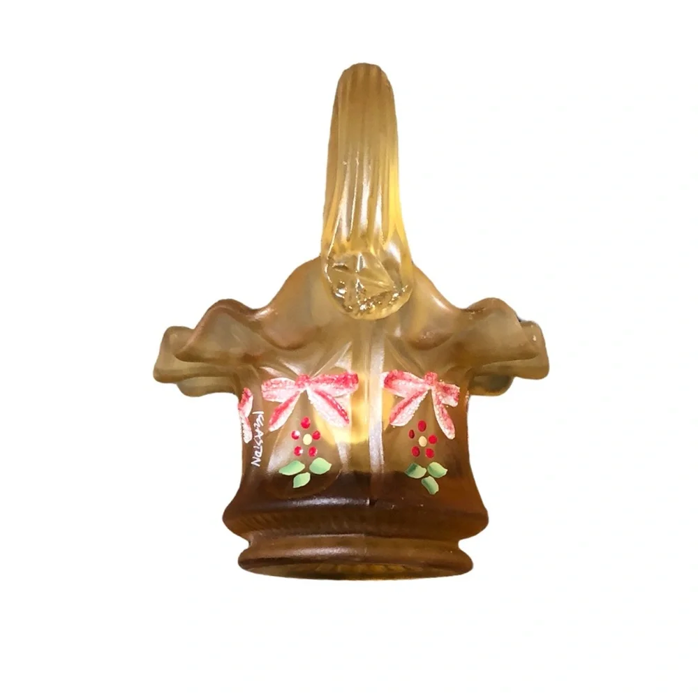 FENTON AMBER GLASS CHRISTMAS BOWS & HOLLY MINI BASKET 2